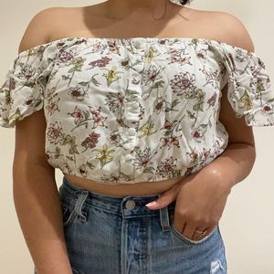 TARGET cute off the shoulder floral crop top!!